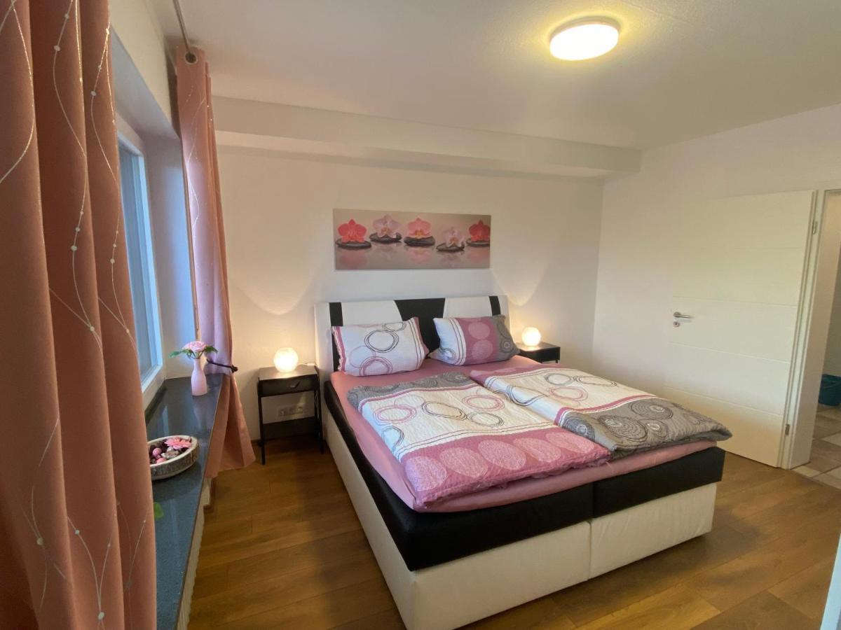 Ferienwohnung Nuß Annweiler am Trifels Exterior foto