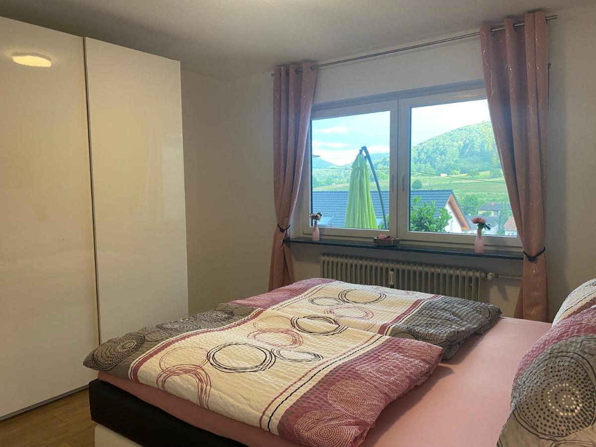 Ferienwohnung Nuß Annweiler am Trifels Exterior foto